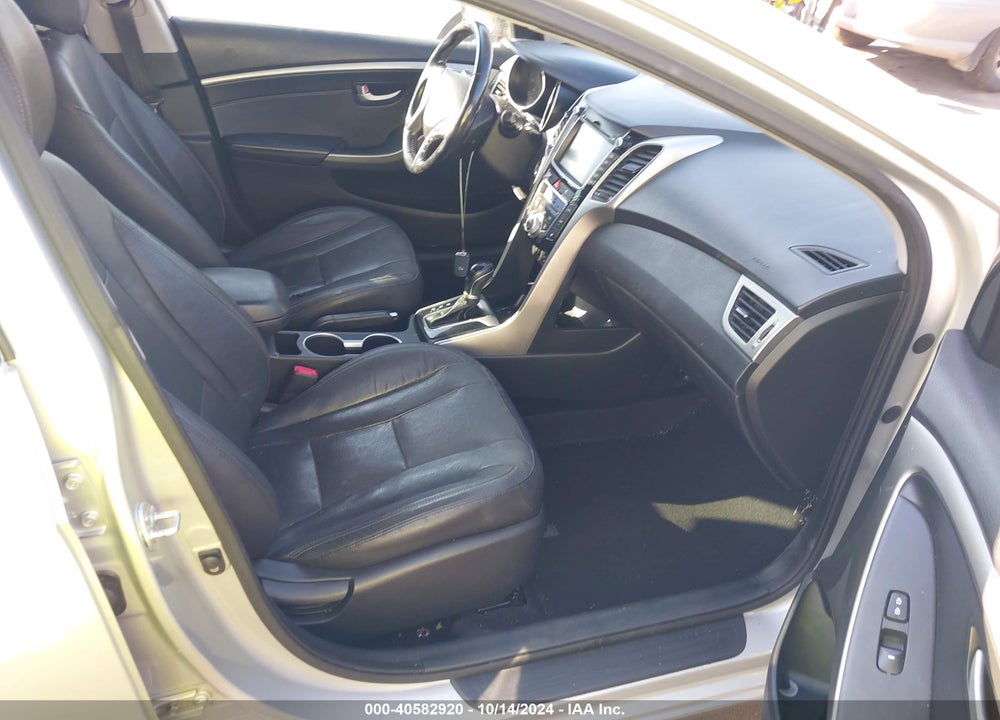 2013 HYUNDAI ELANTRA GT VIN: KMHD35LE5DU121937
