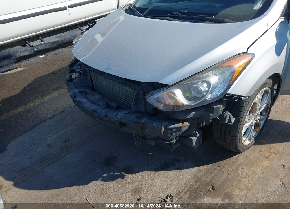 2013 HYUNDAI ELANTRA GT VIN: KMHD35LE5DU121937