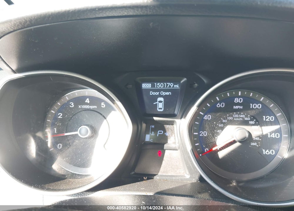 2013 HYUNDAI ELANTRA GT VIN: KMHD35LE5DU121937