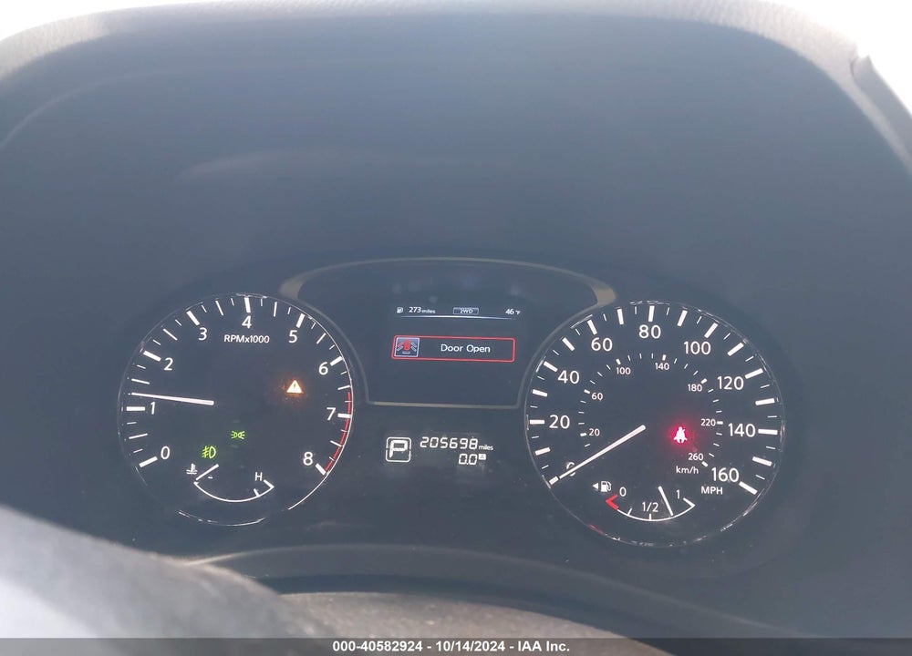 2014 NISSAN PATHFINDER SL VIN: 5N1AR2MM3EC718582