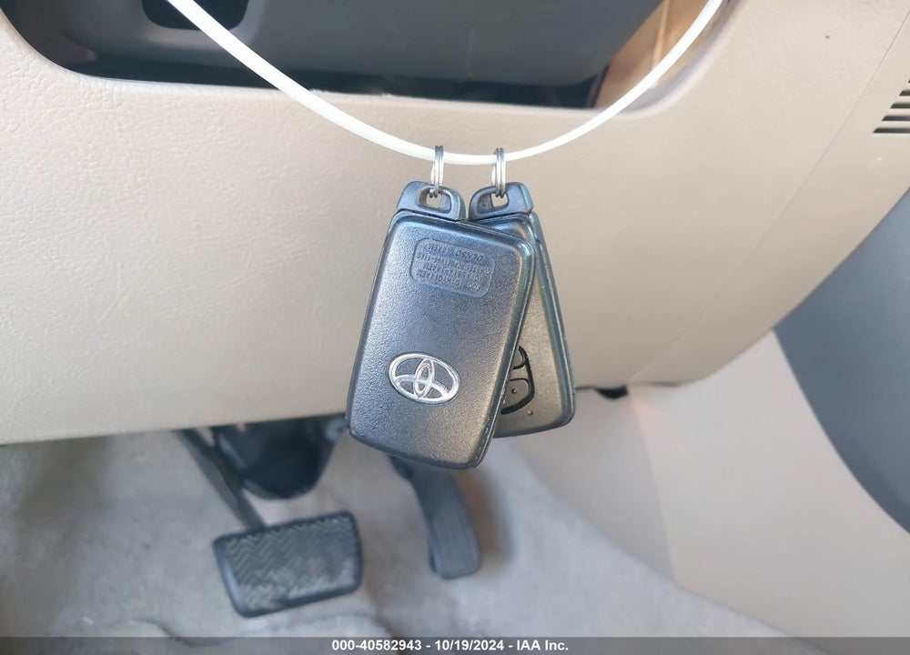 2012 TOYOTA RAV4 LIMITED V6 VIN: 2T3DK4DVXCW090377