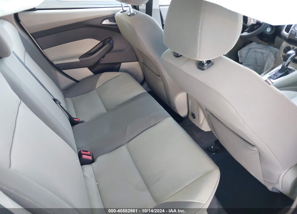 2013 FORD FOCUS SE VIN: 1FADP3F2XDL144270