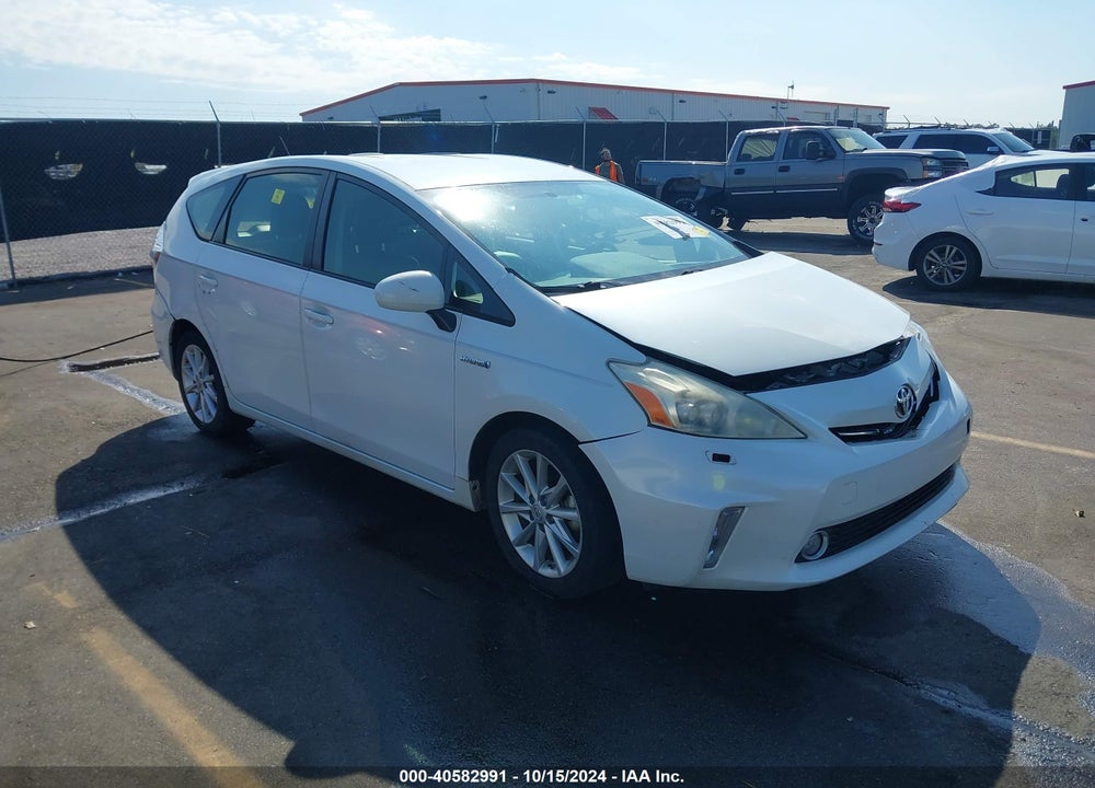 2013 TOYOTA PRIUS V FIVE VIN: JTDZN3EU3D3283018