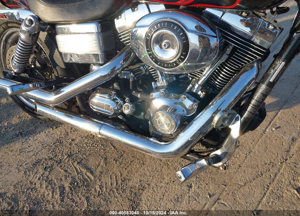 2007 HARLEY-DAVIDSON FXDWG VIN: 1HD1GP41X7K323111