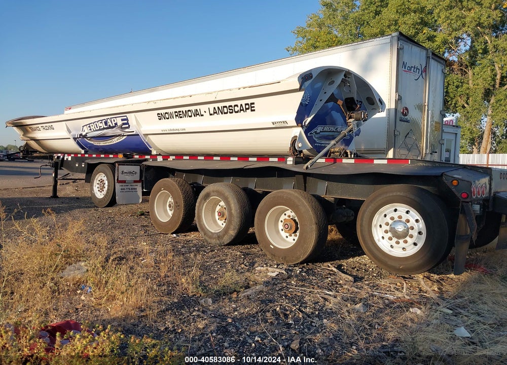 2017 SMITHCO MANUFACTURING --- VIN: 1S9SS4950HL476145