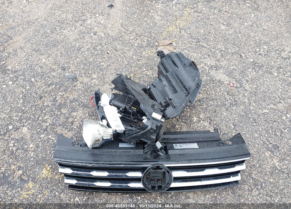 2018 VOLKSWAGEN TIGUAN 2.0T S VIN: 3VV1B7AX4JM198777