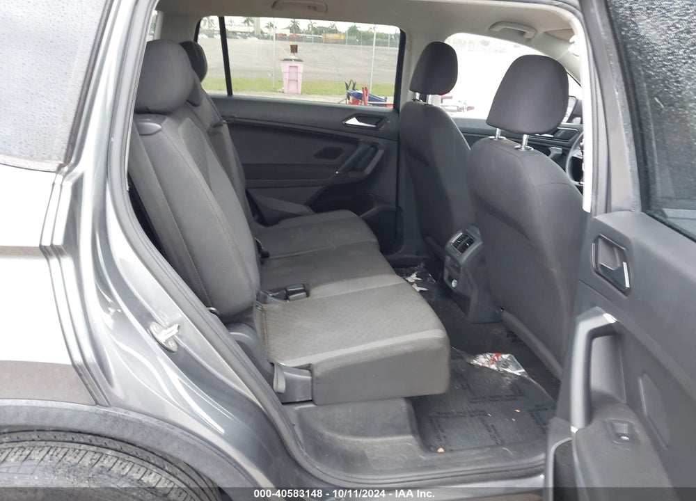 2018 VOLKSWAGEN TIGUAN 2.0T S VIN: 3VV1B7AX4JM198777