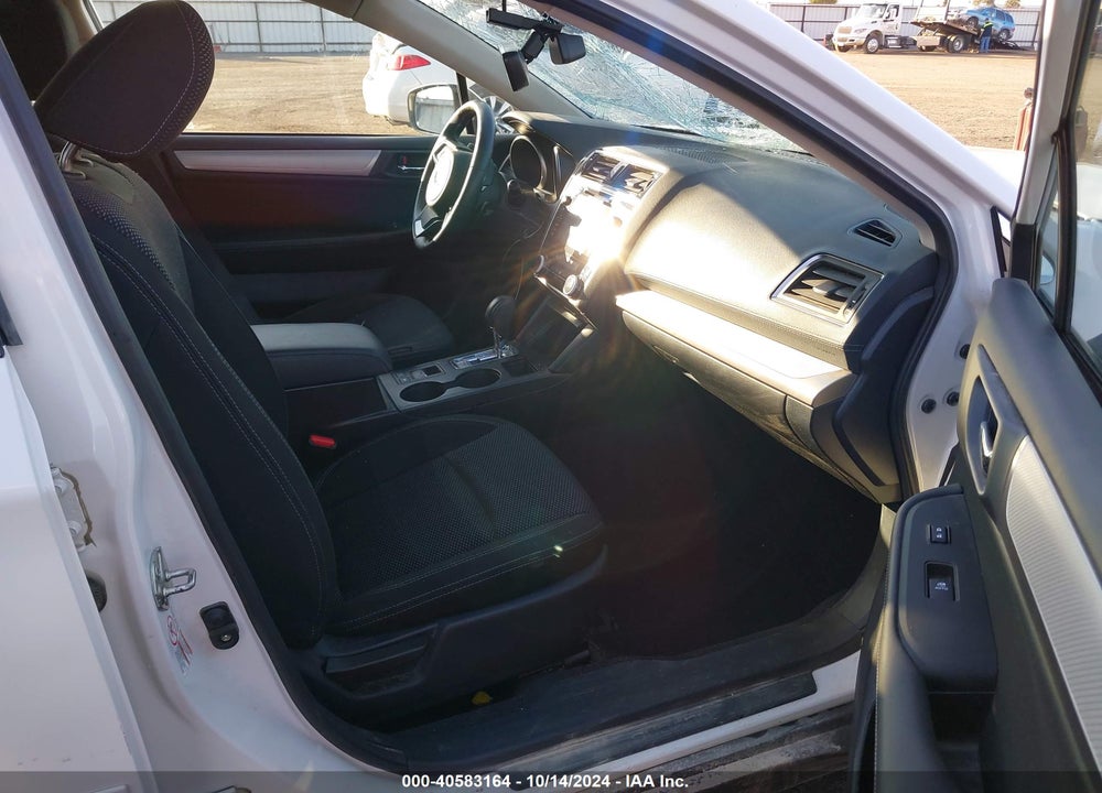 2018 SUBARU OUTBACK 2.5I PREMIUM VIN: 4S4BSAHC5J3239823