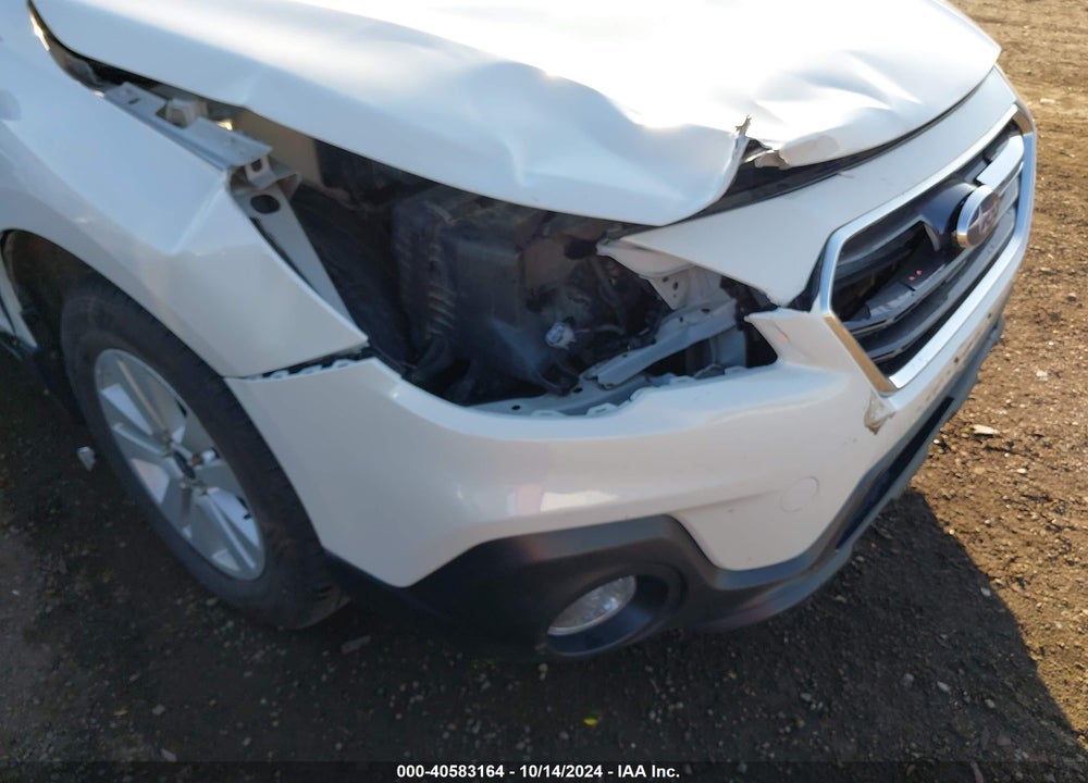 2018 SUBARU OUTBACK 2.5I PREMIUM VIN: 4S4BSAHC5J3239823