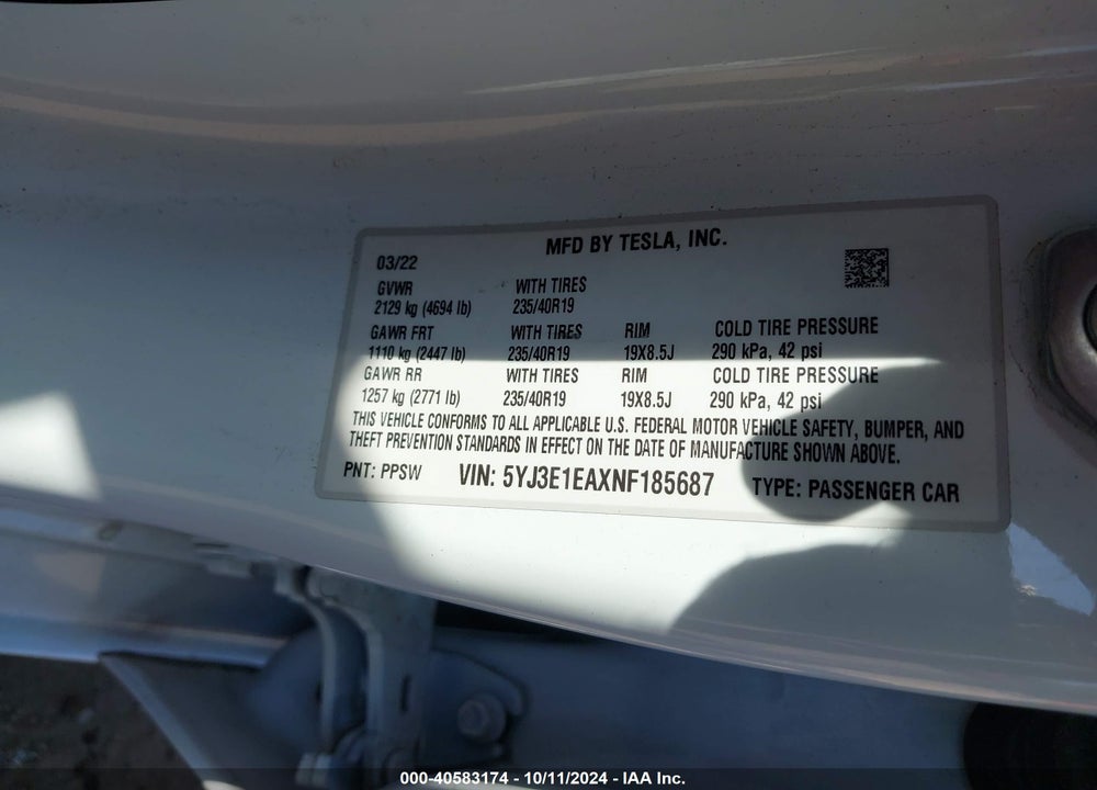 2022 TESLA MODEL 3 REAR-WHEEL DRIVE VIN: 5YJ3E1EAXNF185687