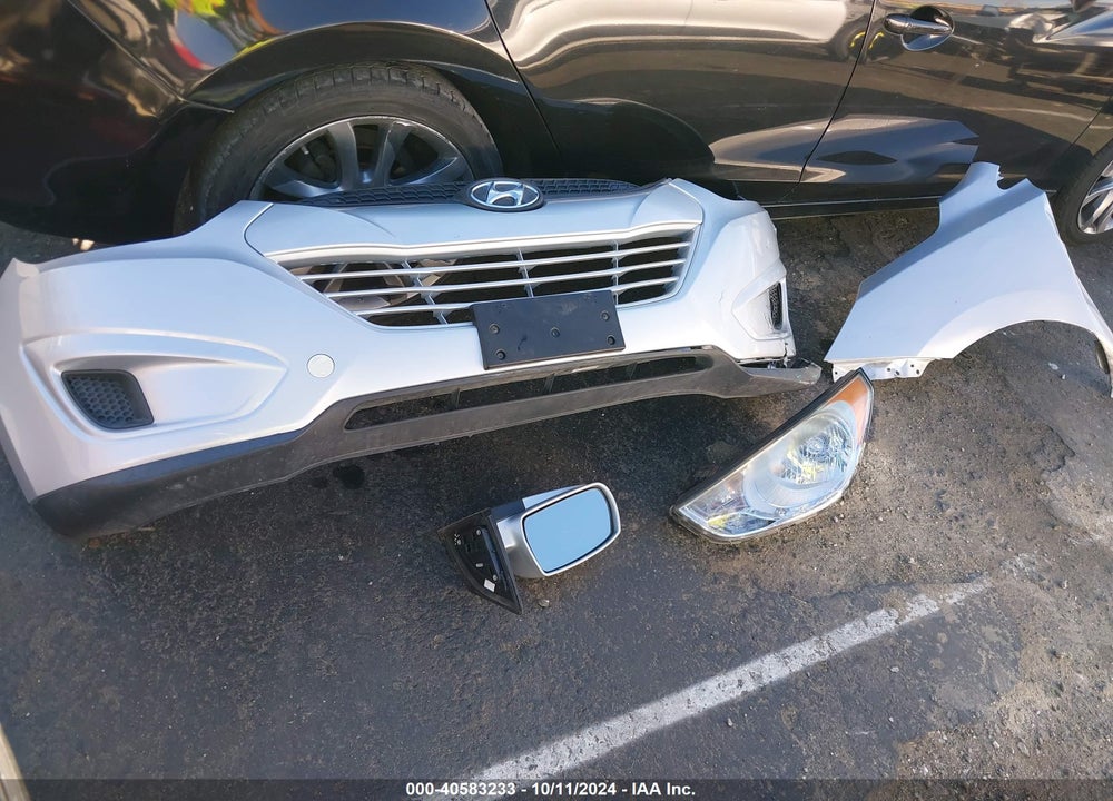 2012 HYUNDAI TUCSON GLS VIN: KM8JU3AC6CU498927