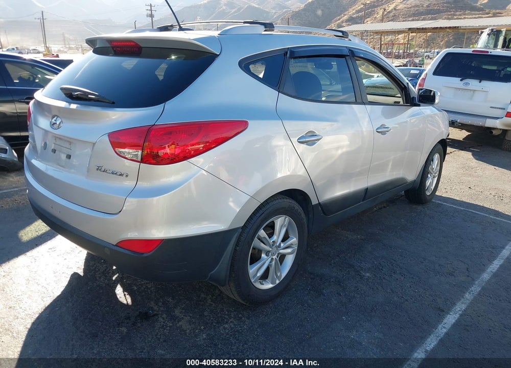 2012 HYUNDAI TUCSON GLS VIN: KM8JU3AC6CU498927