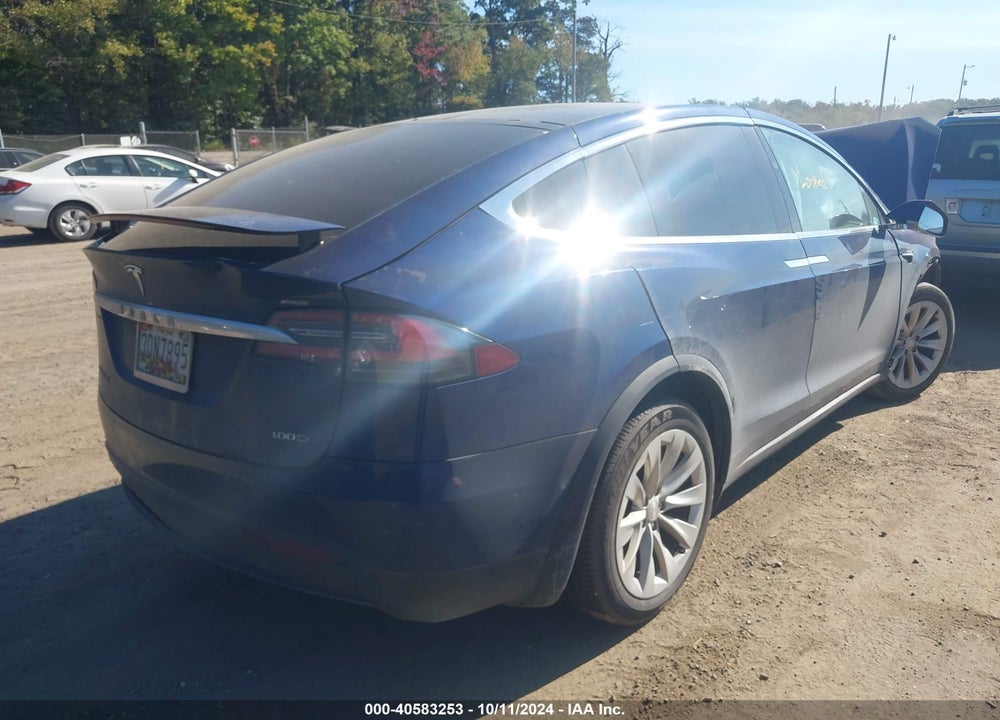 2018 TESLA MODEL X 100D/75D/P100D VIN: 5YJXCBE29JF120846