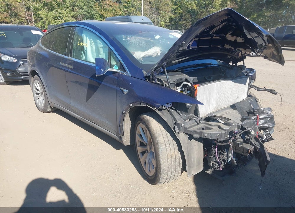 2018 TESLA MODEL X 100D/75D/P100D VIN: 5YJXCBE29JF120846