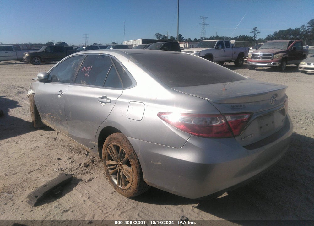 2017 TOYOTA CAMRY SE VIN: 4T1BF1FK0HU330842