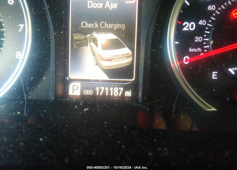 2017 TOYOTA CAMRY SE VIN: 4T1BF1FK0HU330842