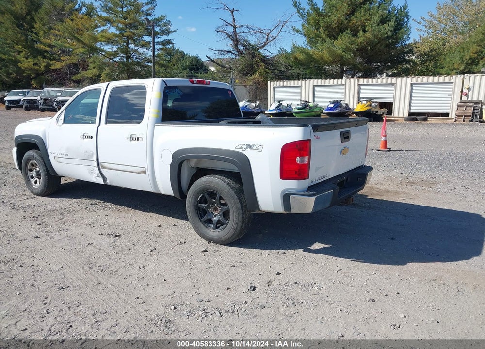 2009 CHEVROLET SILVERADO 1500 LT VIN: 2GCEK23C091136289