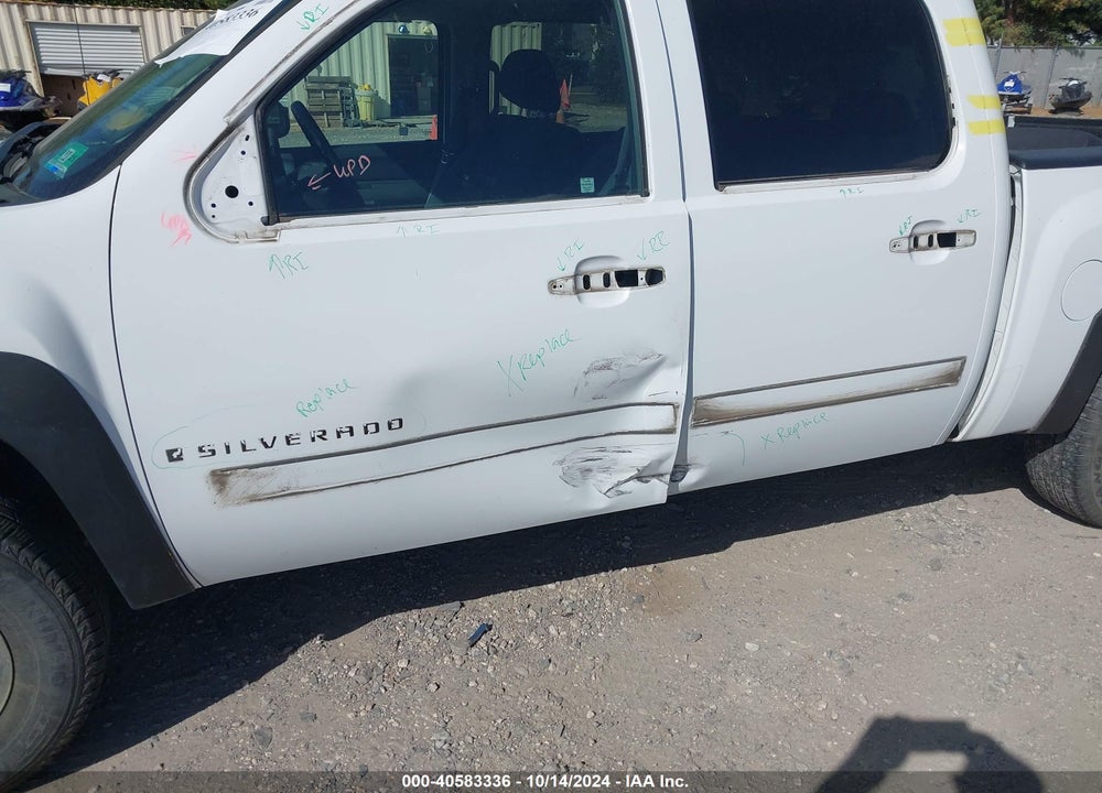 2009 CHEVROLET SILVERADO 1500 LT VIN: 2GCEK23C091136289