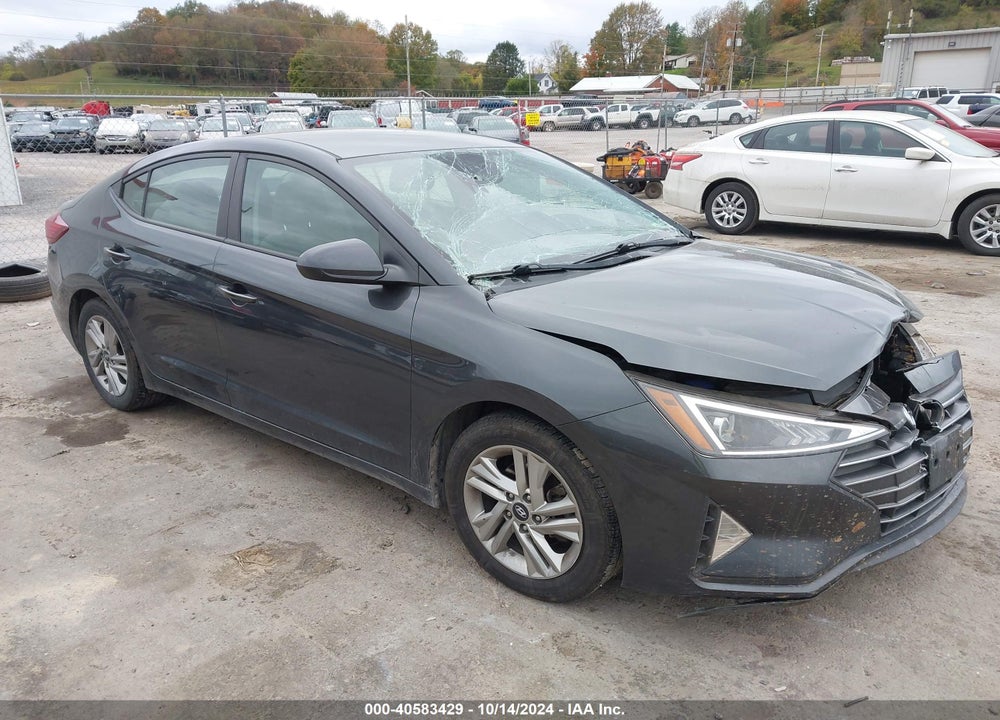 2020 HYUNDAI ELANTRA SEL VIN: 5NPD84LF3LH556618