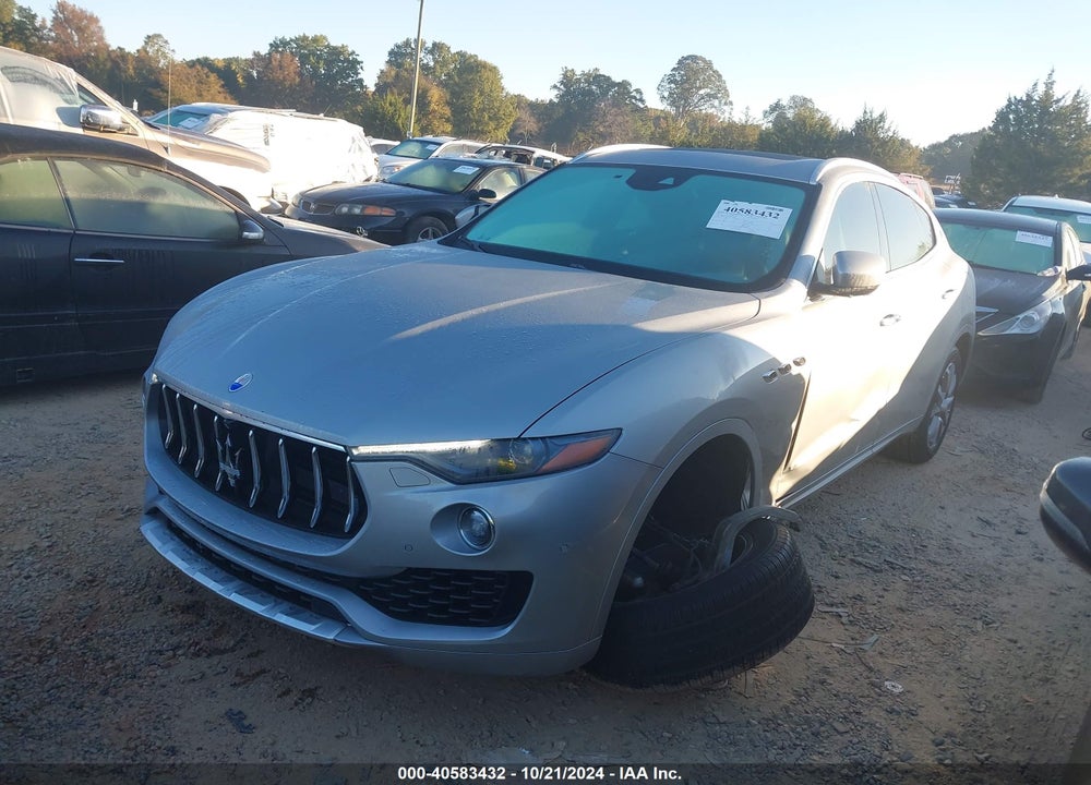 2017 MASERATI LEVANTE VIN: ZN661XUL2HX245243