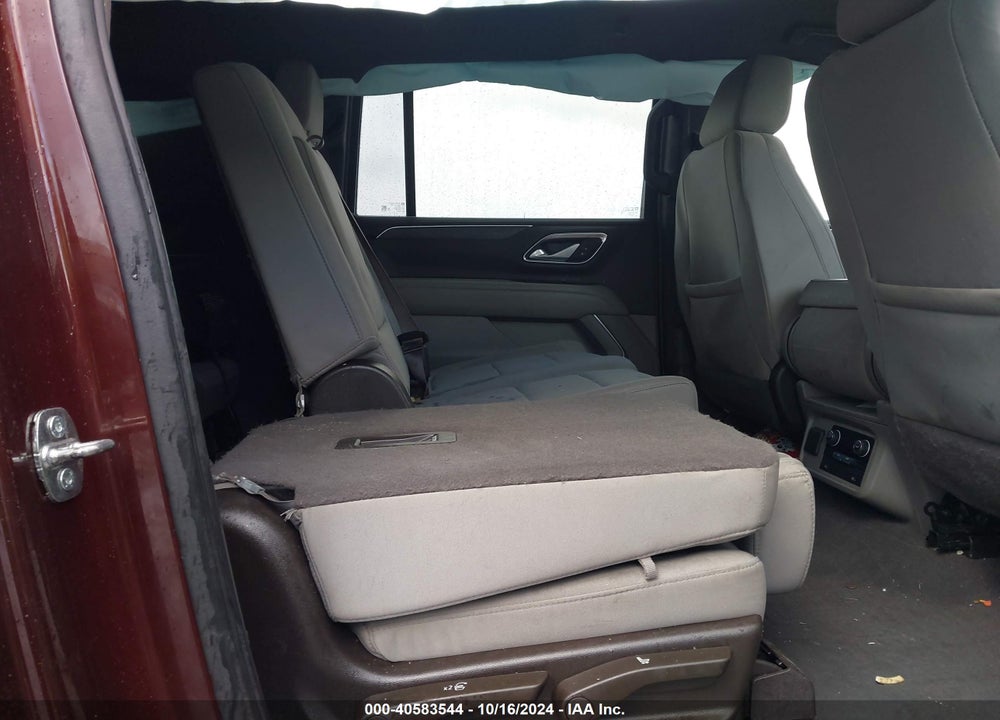 2022 CHEVROLET SUBURBAN 4WD LS VIN: 1GNSKBED1NR317029