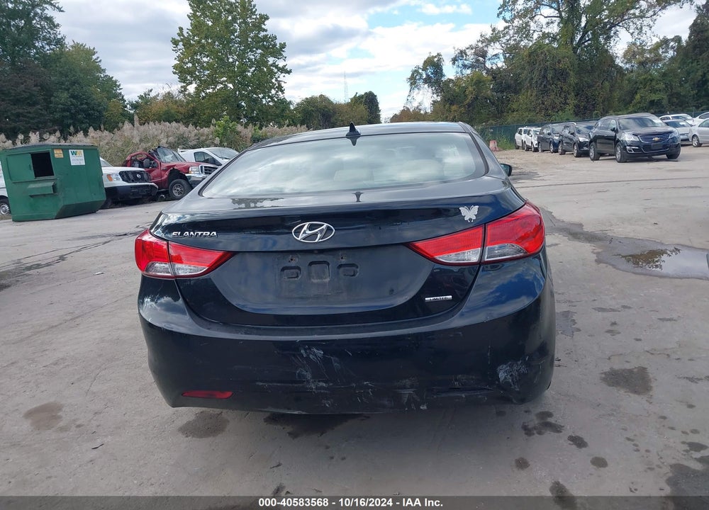 2011 HYUNDAI ELANTRA LIMITED VIN: 5NPDH4AE5BH039975
