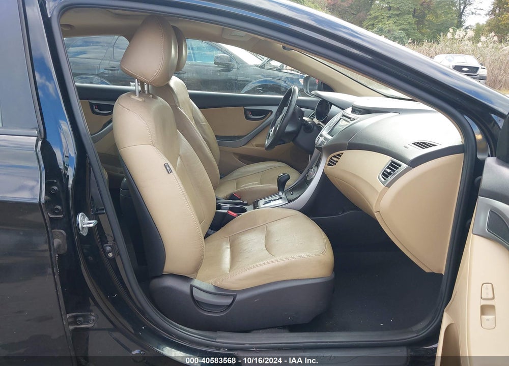 2011 HYUNDAI ELANTRA LIMITED VIN: 5NPDH4AE5BH039975