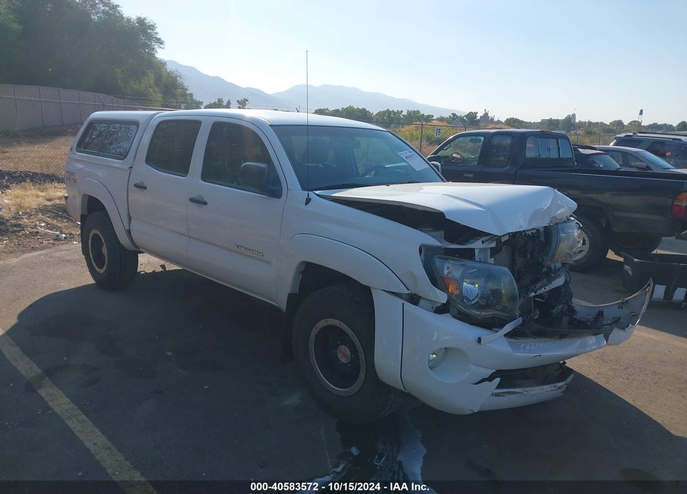 2011 TOYOTA TACOMA DOUBLE CAB VIN: 3TMLU4EN8BM071928