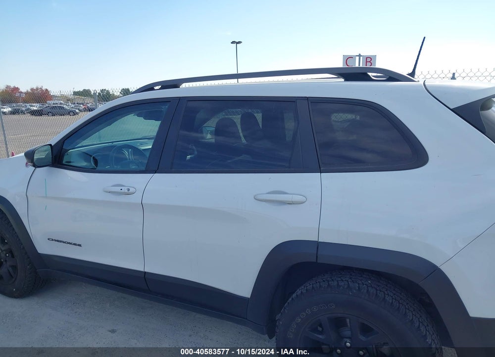 2016 JEEP CHEROKEE TRAILHAWK VIN: 1C4PJMBS6GW306001