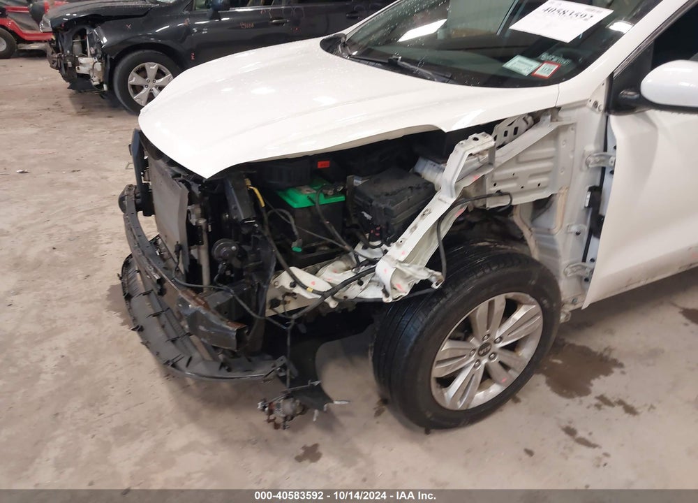 2018 KIA SPORTAGE LX VIN: KNDPMCAC3J7488737