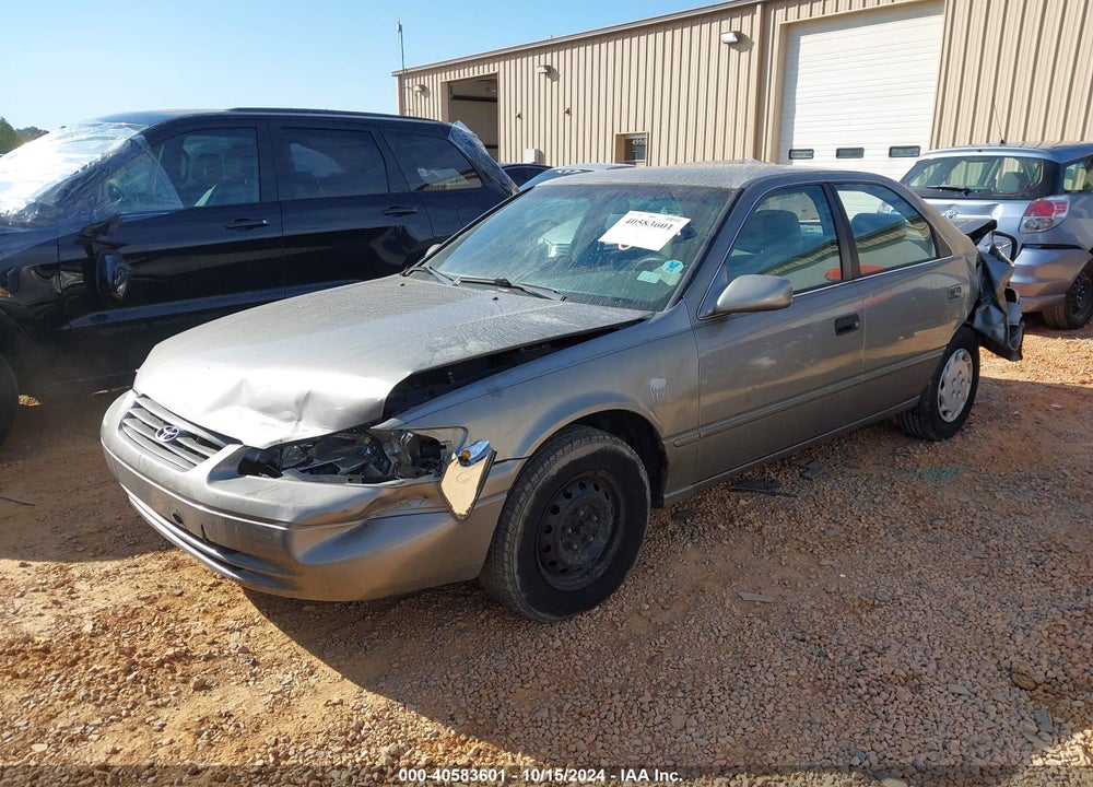1998 TOYOTA CAMRY LE VIN: 4T1BG22KXWU250907