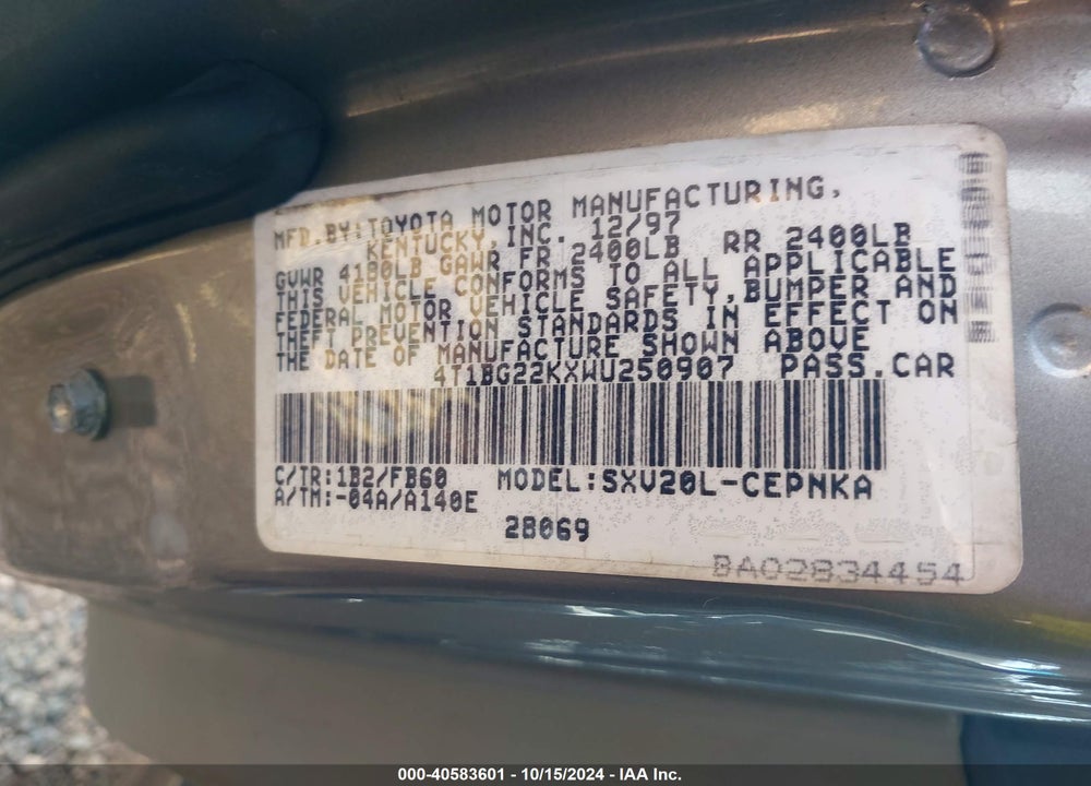 1998 TOYOTA CAMRY LE VIN: 4T1BG22KXWU250907