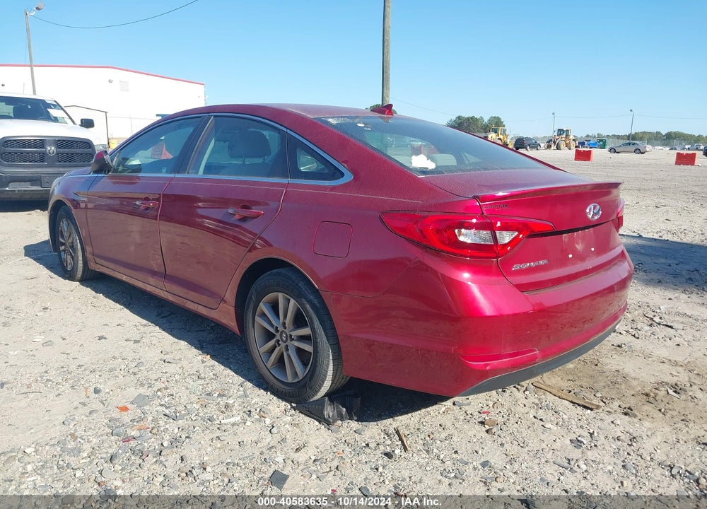 2015 HYUNDAI SONATA SE VIN: 5NPE24AF7FH207099