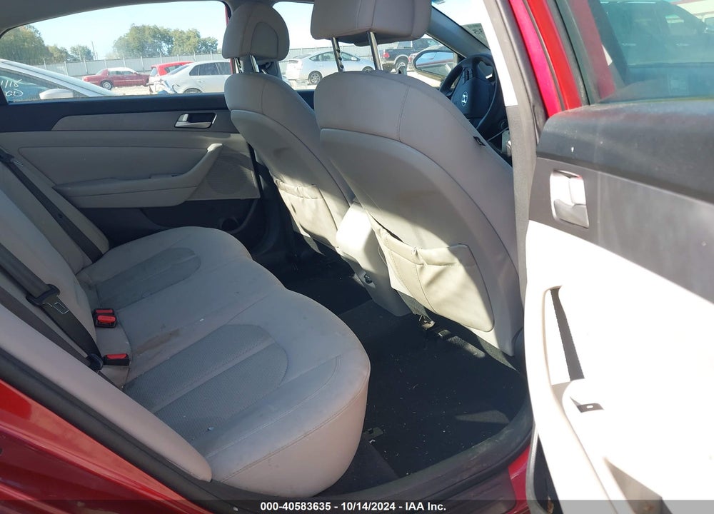 2015 HYUNDAI SONATA SE VIN: 5NPE24AF7FH207099