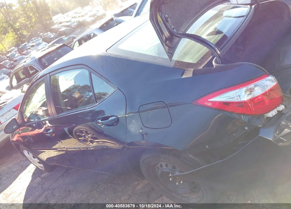2015 TOYOTA COROLLA LE VIN: 5YFBURHE3FP235315