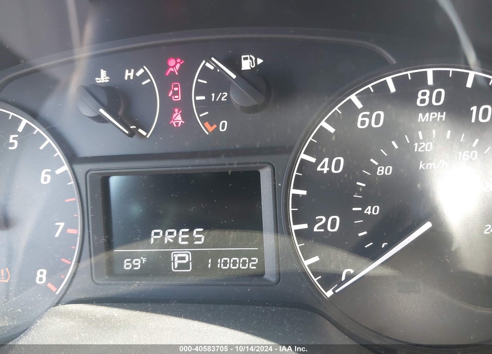 2015 NISSAN SENTRA S VIN: 3N1AB7AP4FY305523