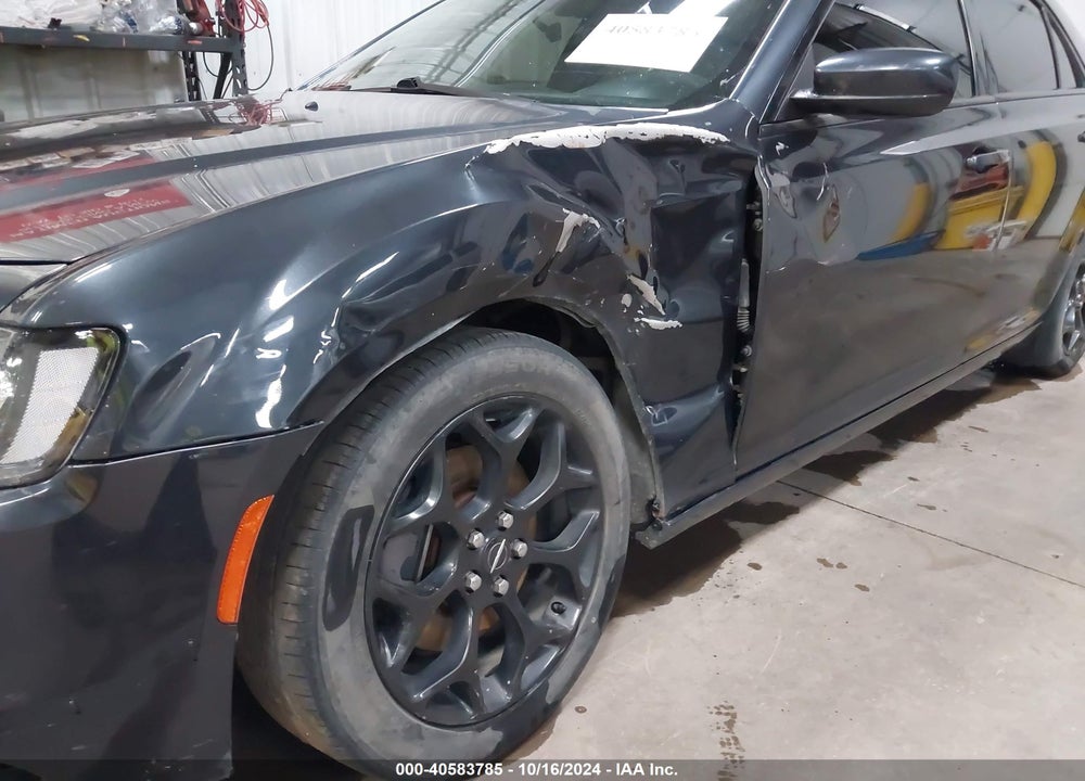 2019 CHRYSLER 300 300S AWD VIN: 2C3CCAGG7KH538274