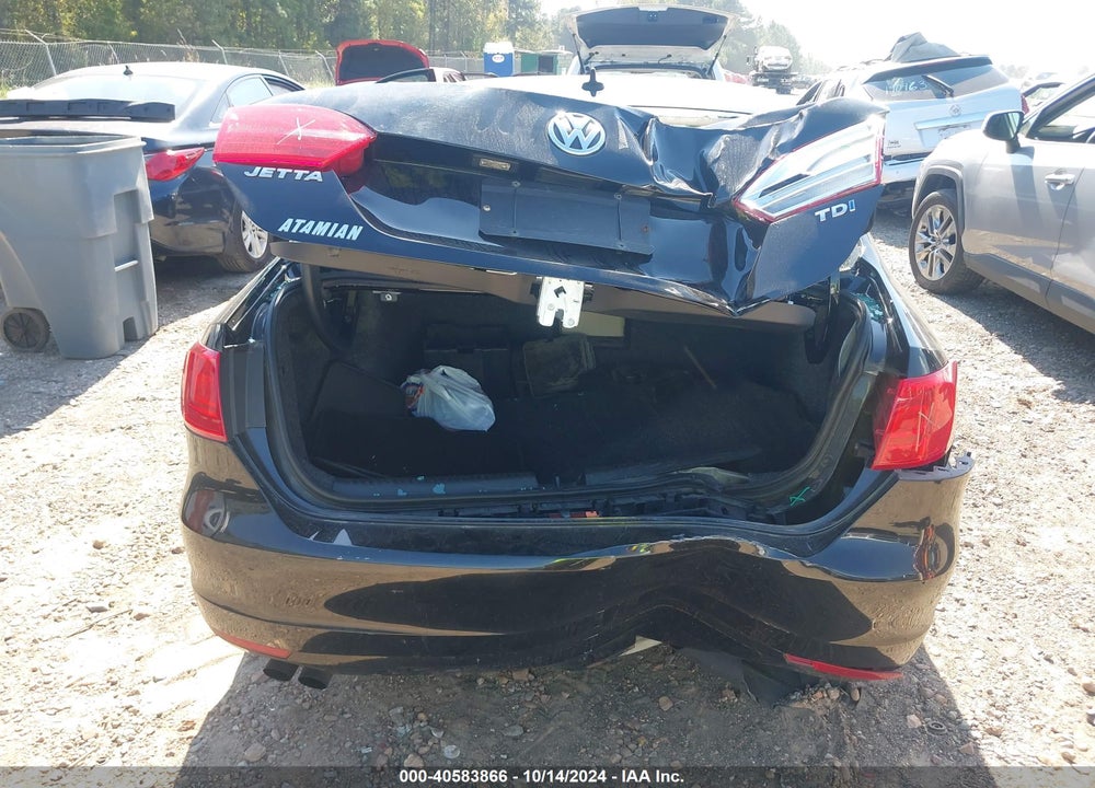 2012 VOLKSWAGEN JETTA 2.0L TDI VIN: 3VWLL7AJ5CM368869