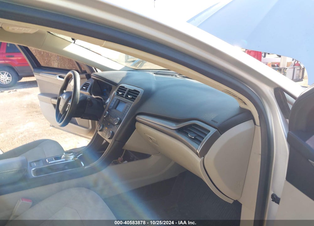 2017 FORD FUSION SE VIN: 3FA6P0H77HR117812