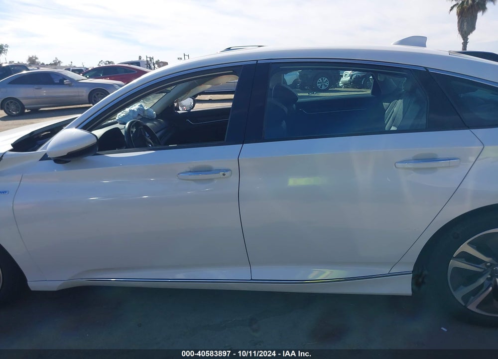 2020 HONDA ACCORD HYBRID TOURING VIN: 1HGCV3F92LA002743