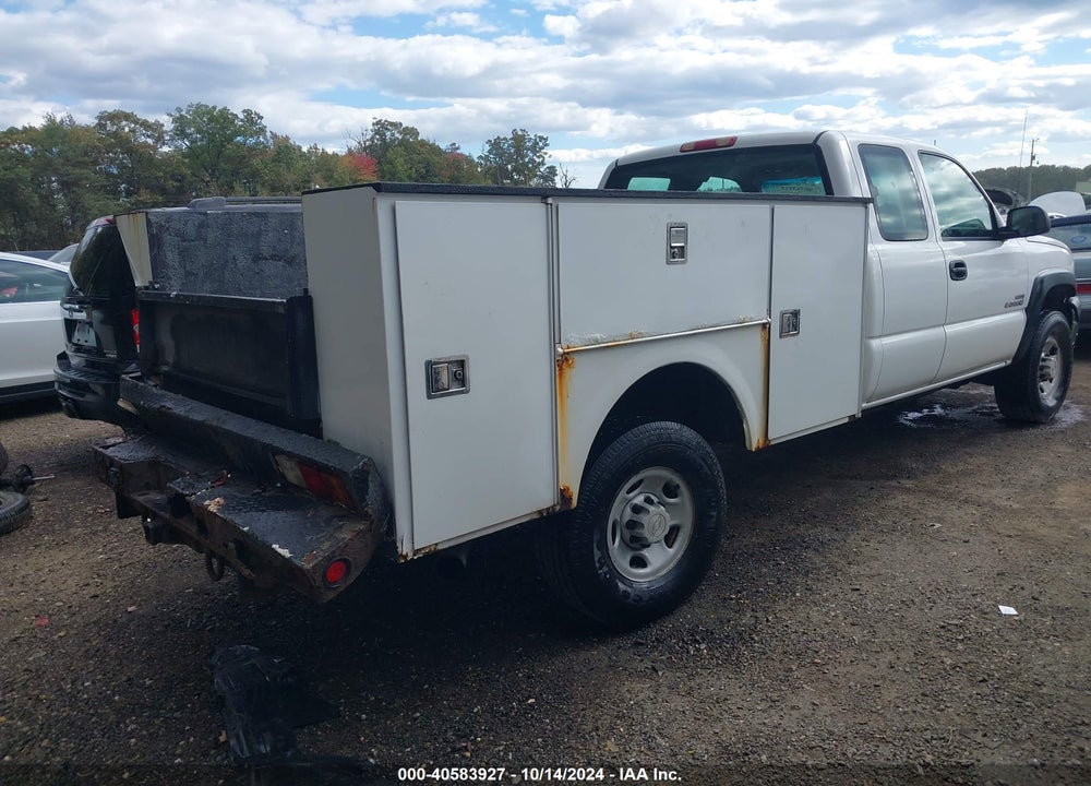 2006 CHEVROLET SILVERADO 2500HD WORK TRUCK VIN: 1GBHC29DX6E169406