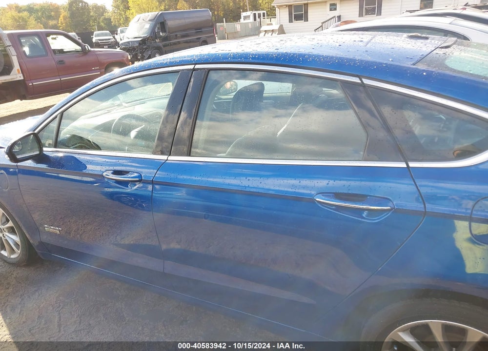 2017 FORD FUSION ENERGI SE LUXURY VIN: 3FA6P0PUXHR148723