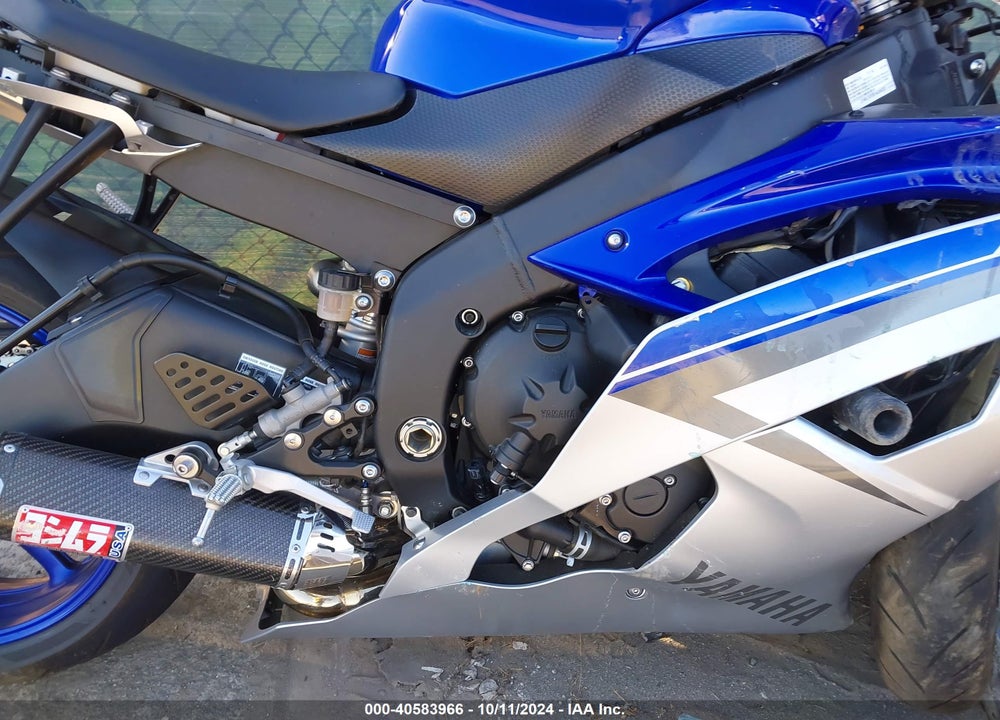 2015 YAMAHA YZFR6 C VIN: JYARJ16Y8FA009020