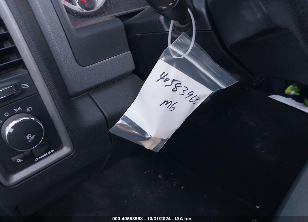 2015 RAM 1500 EXPRESS VIN: 1C6RR6FT8FS530562
