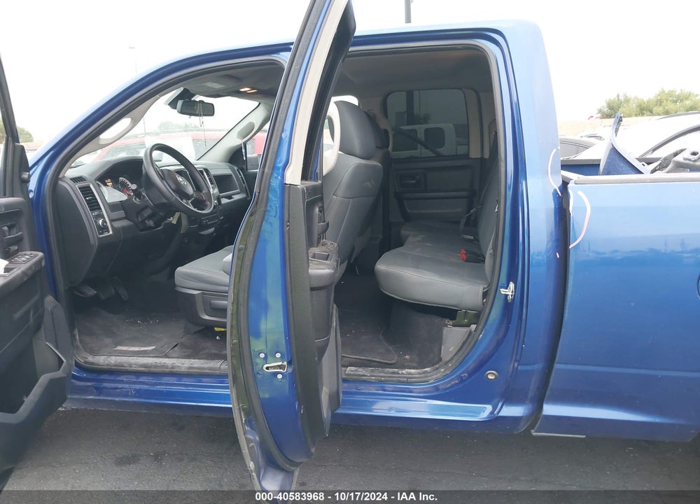 2015 RAM 1500 EXPRESS VIN: 1C6RR6FT8FS530562