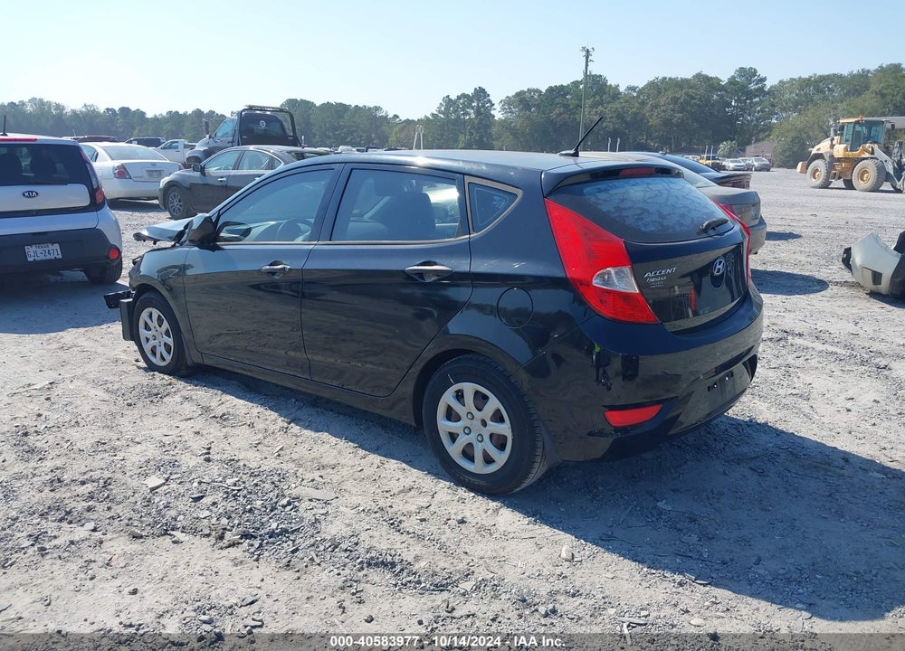 2013 HYUNDAI ACCENT GS VIN: KMHCT5AE3DU132515