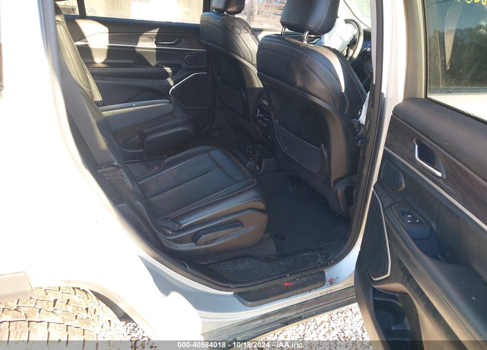2021 JEEP GRAND CHEROKEE L LIMITED 4X4 VIN: 1C4RJKBG8M8142338