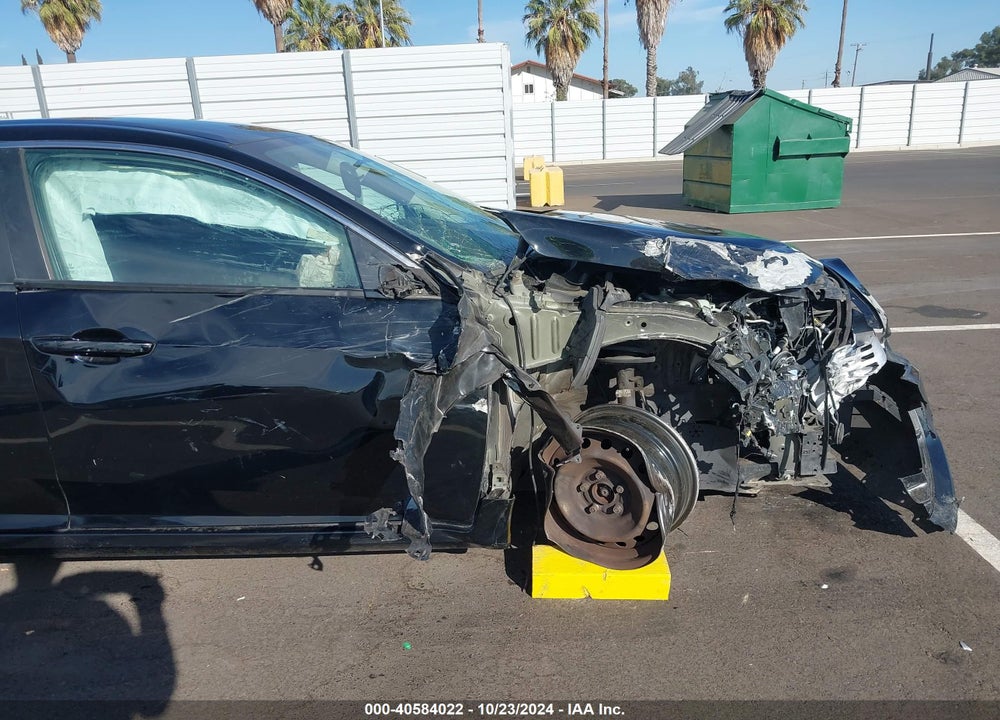 2018 HONDA CIVIC LX VIN: 2HGFC2F59JH538663