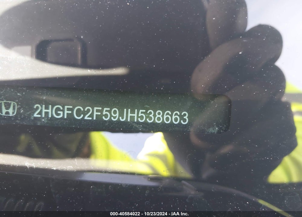 2018 HONDA CIVIC LX VIN: 2HGFC2F59JH538663