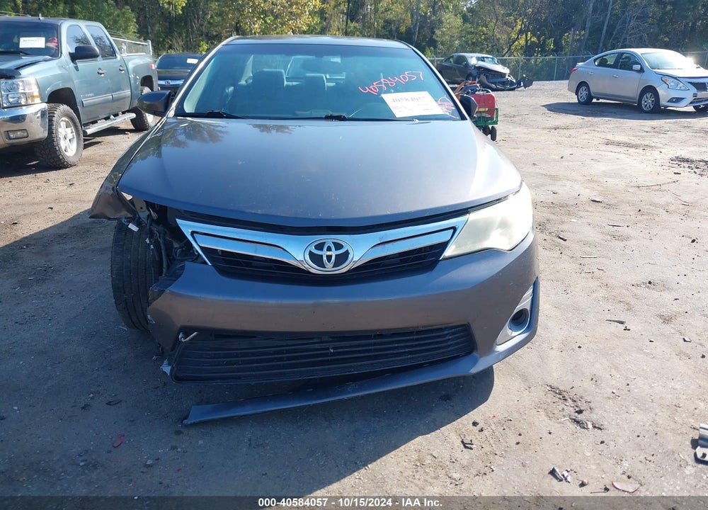 2014 TOYOTA CAMRY XLE VIN: 4T4BF1FK3ER424165